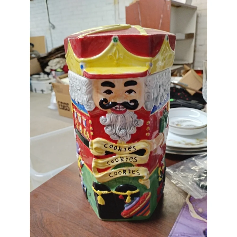 VTG 1980 Nutcracker Ballet Hexagon Vase Cookie Jar Ceramic Holiday Christmas
